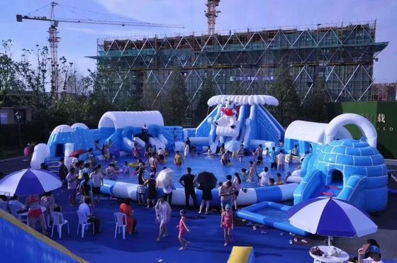 Świat Śniegu zewnętrzny nadmuchowy park wodny z dużym okrągłym basenem